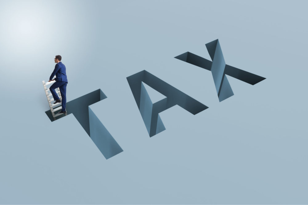 事業承継における節税手法とその注意点の画像